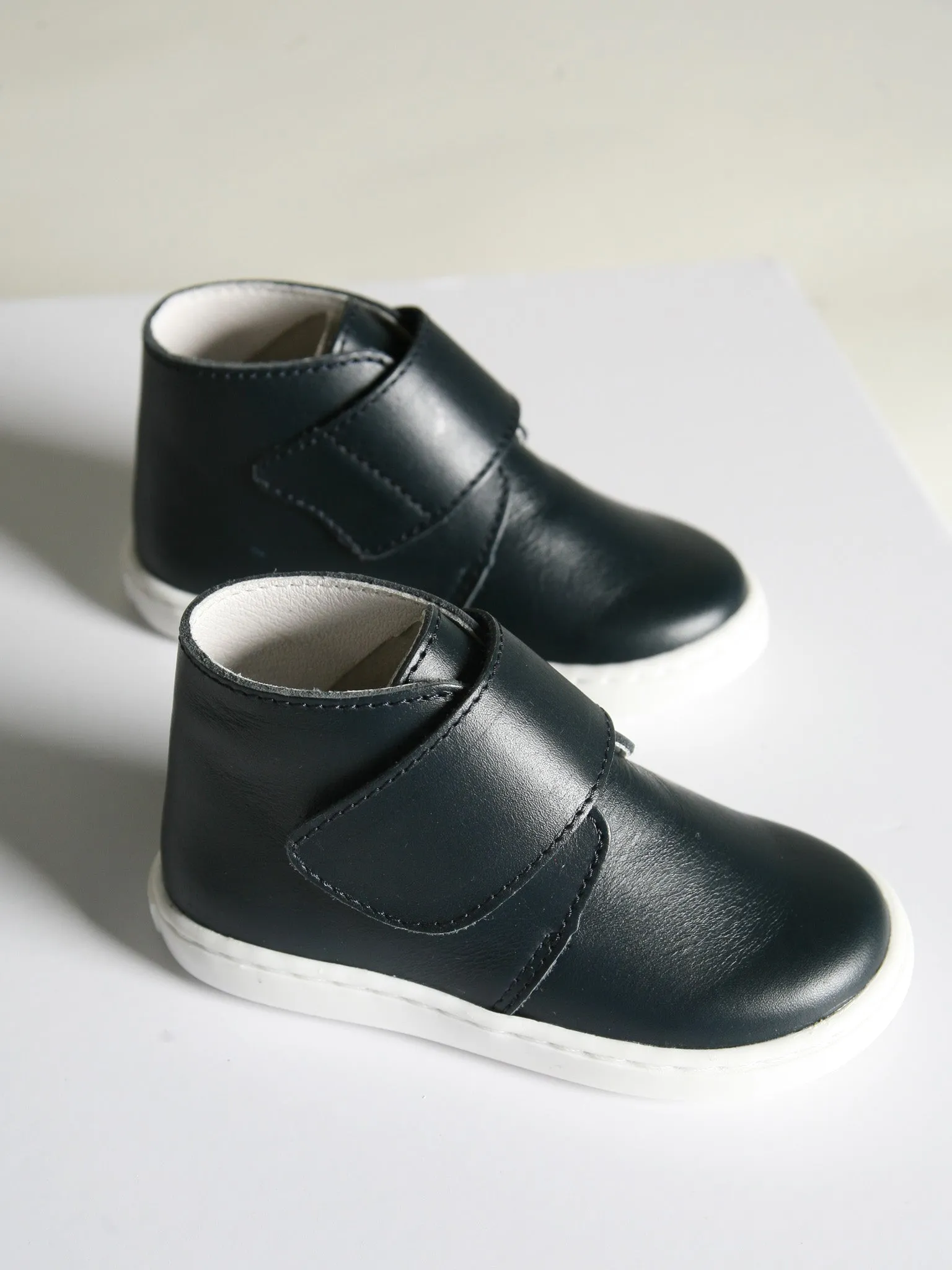 Borboleta Navy 'Andre' Leather Velcro Hi-Top Boots