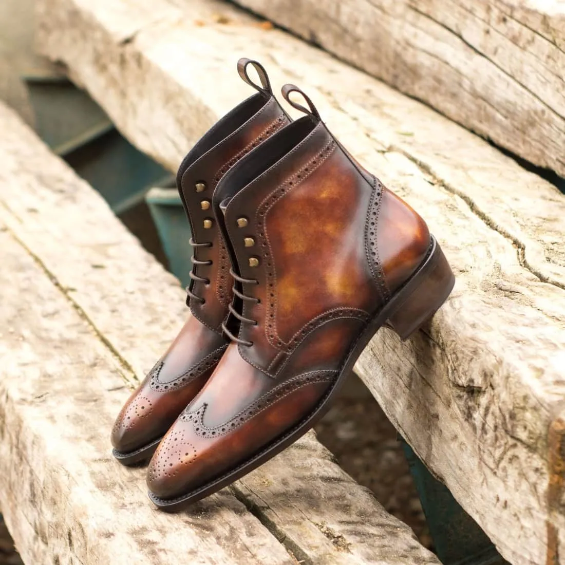 Bottines Derbies Brogue en cuir patiné marron