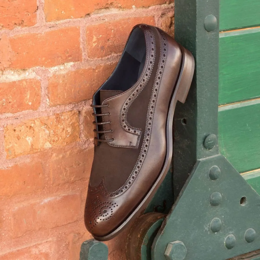Derbie Brogue fleuri en cuir et daim marron foncé