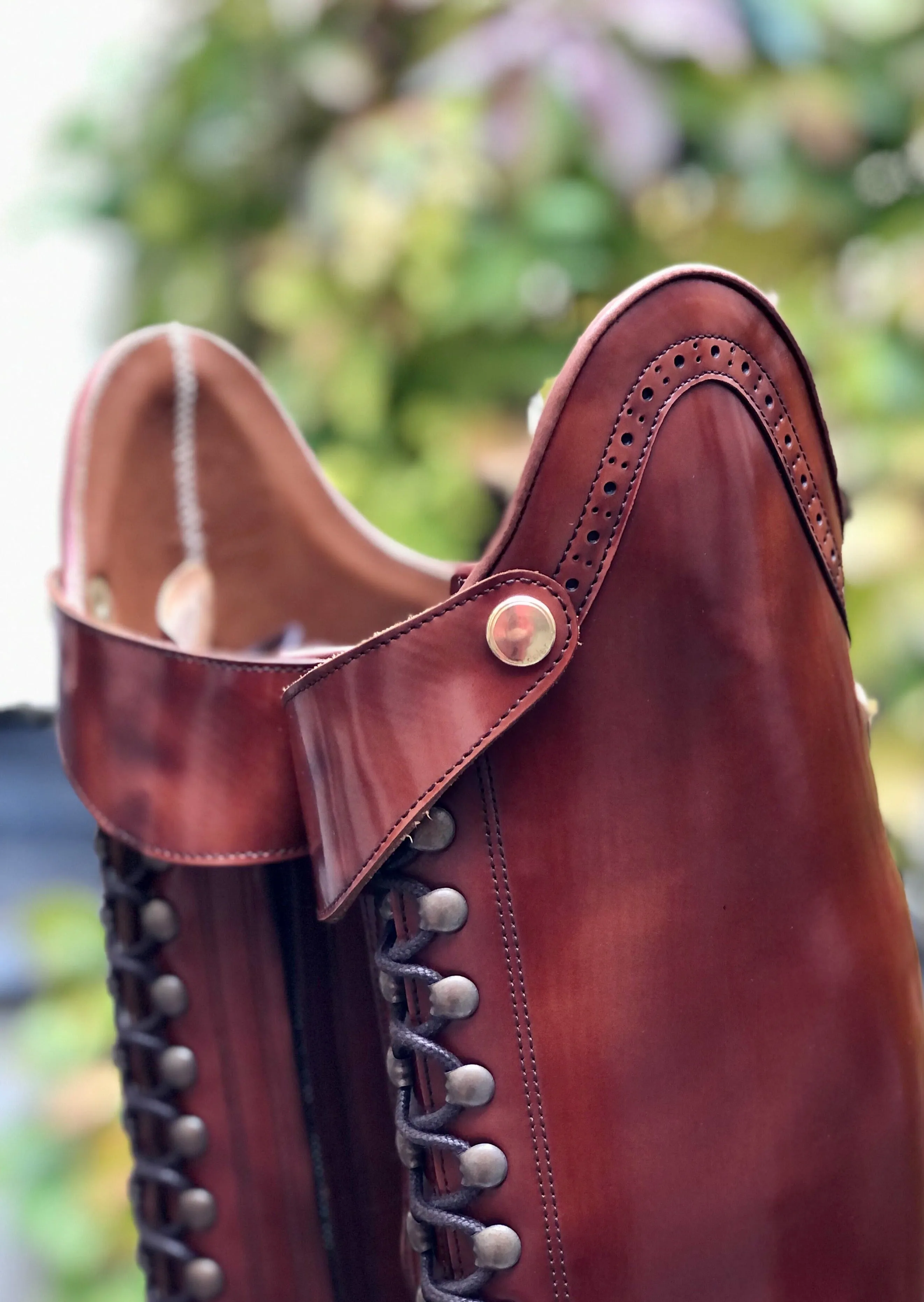 Double stitched top with brogue