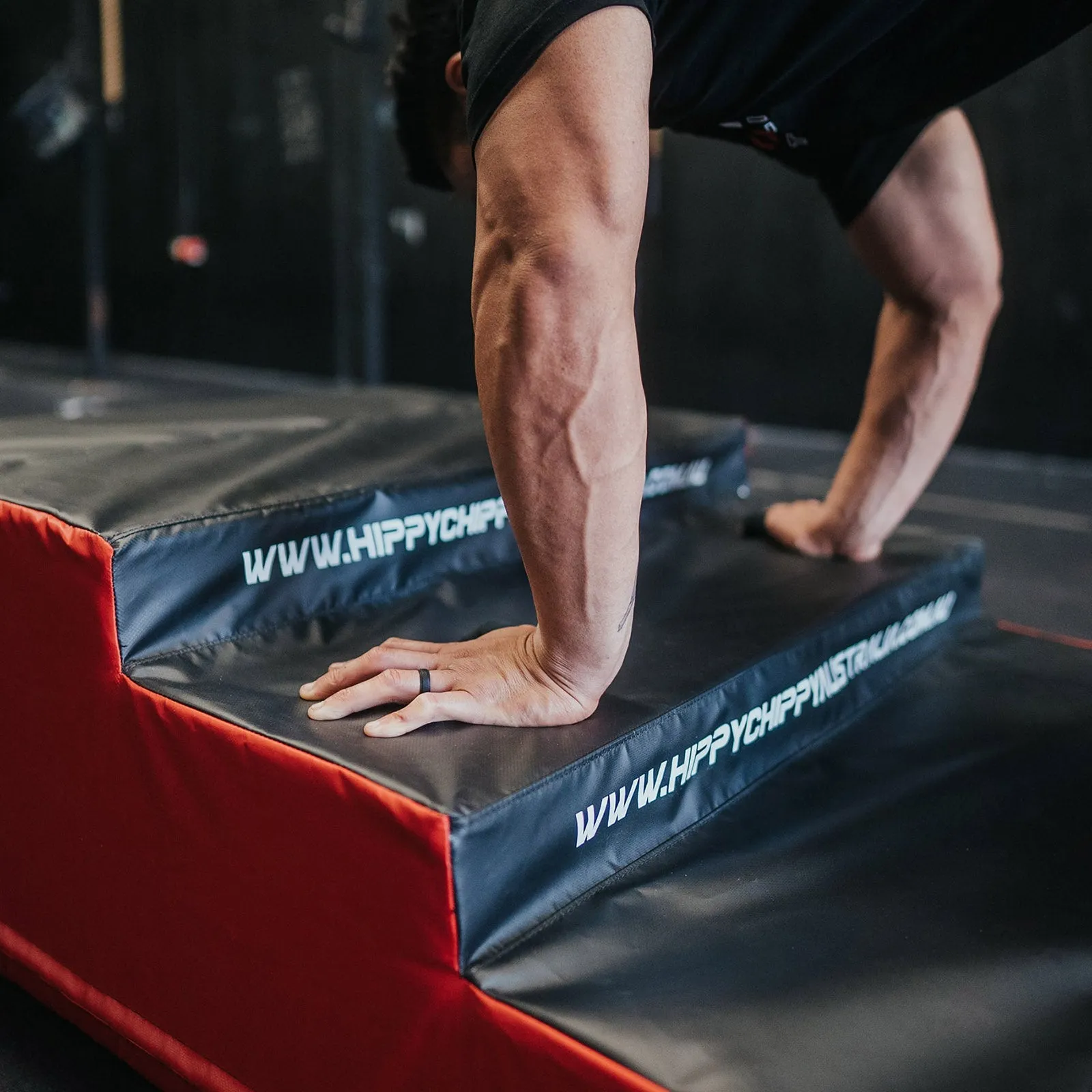 Hippy Chippy - RX Handstand Obstacle Course (soft)