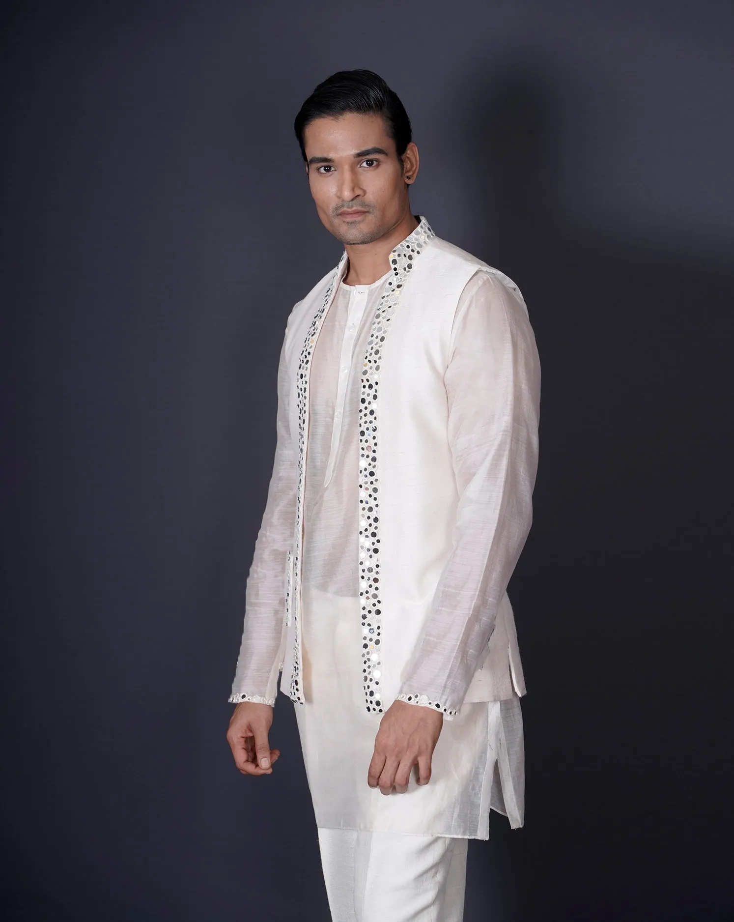 Indowestern Ivory Mirror set