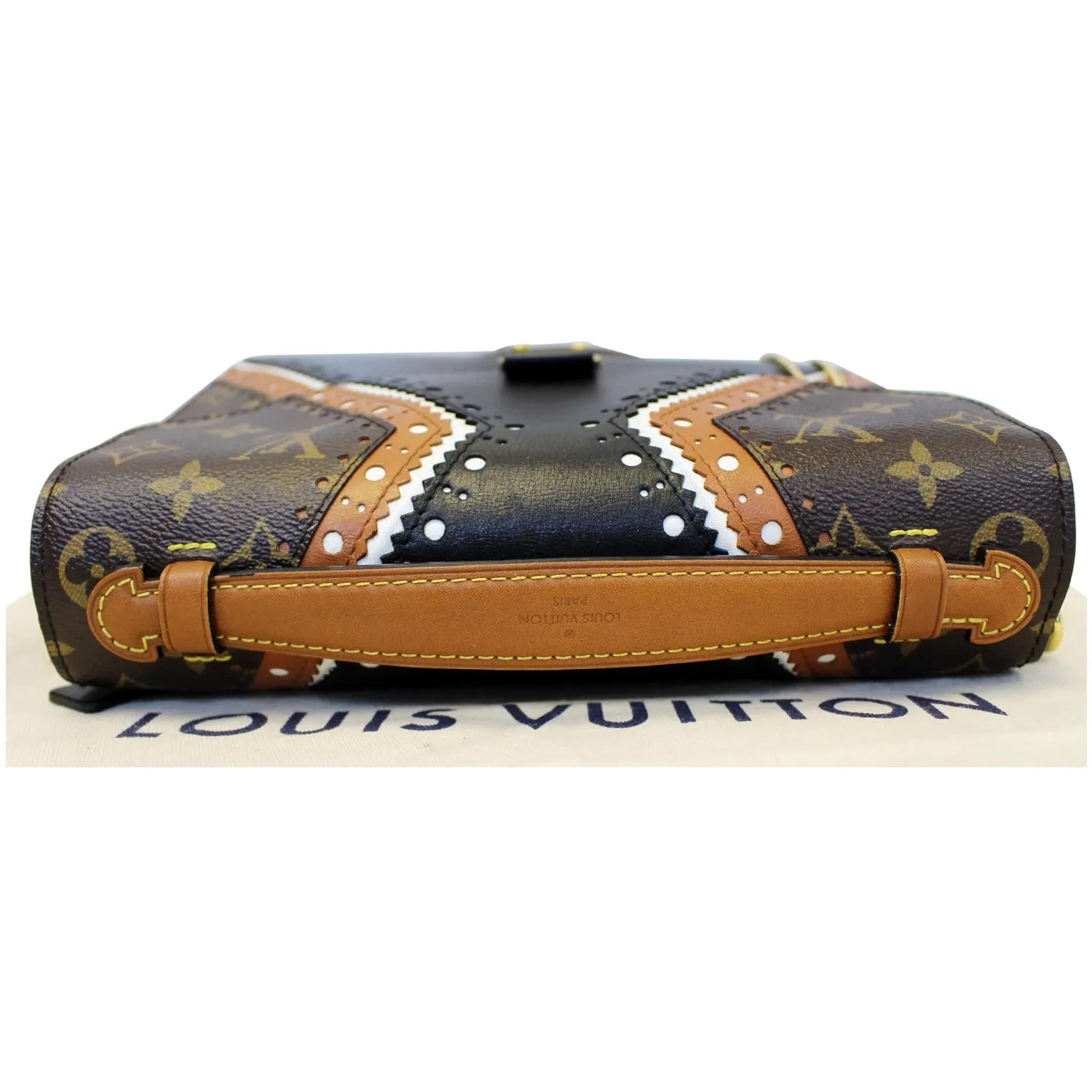 LOUIS VUITTON Metis Pochette Brogue Reverse Monogram Shoulder Bag Brown