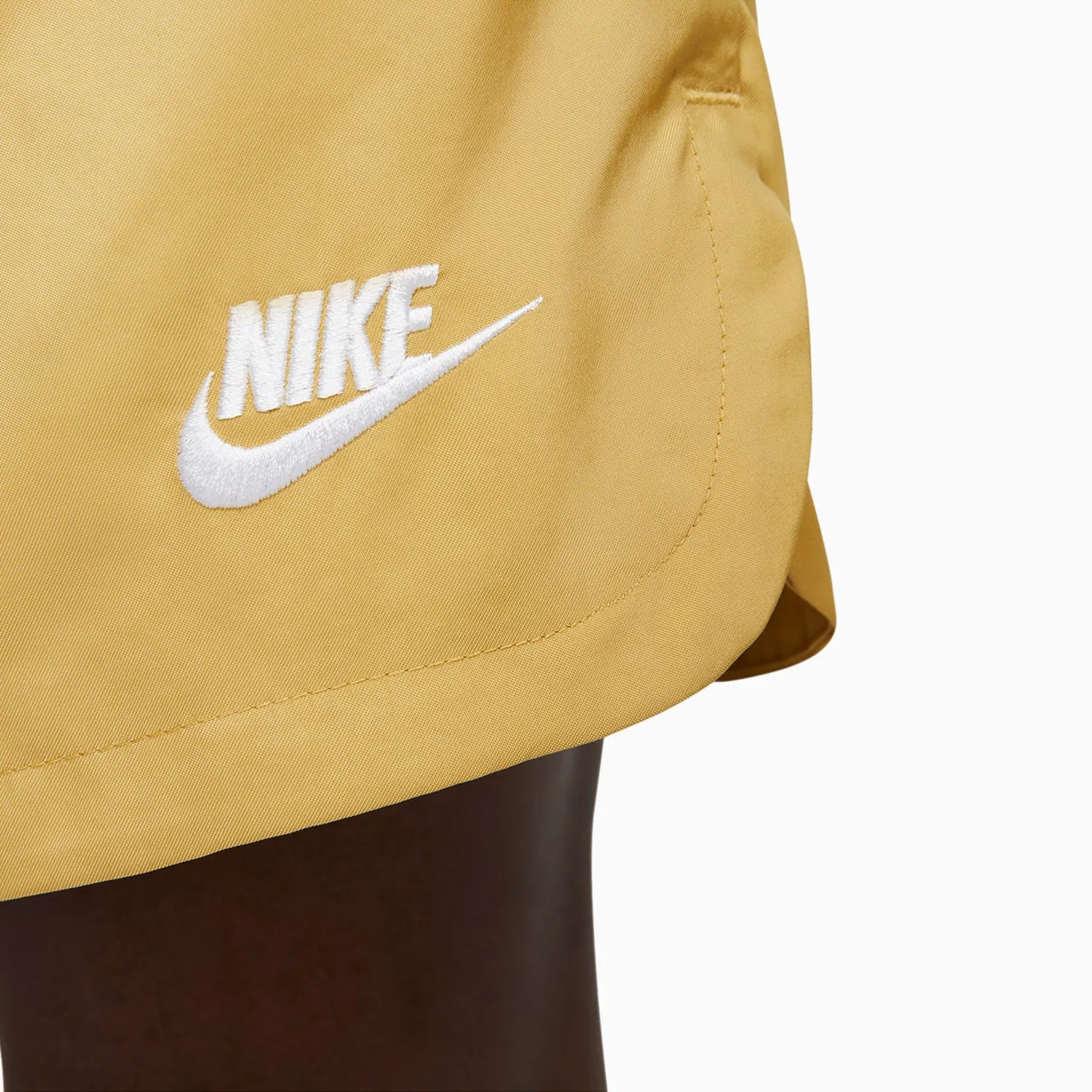 Men's Sportswear Sport Essentials Outfit