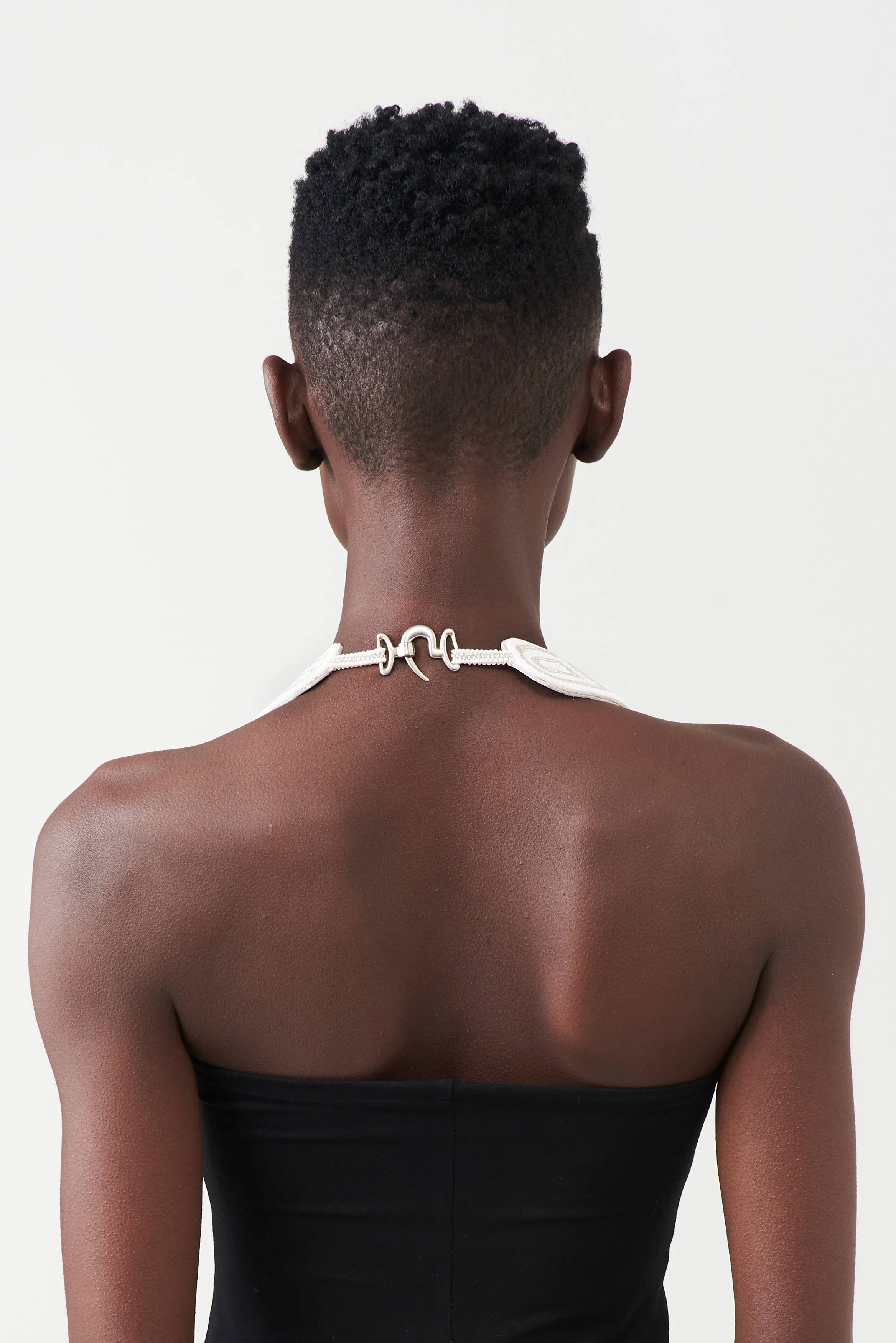MTWANA NECK PIECE