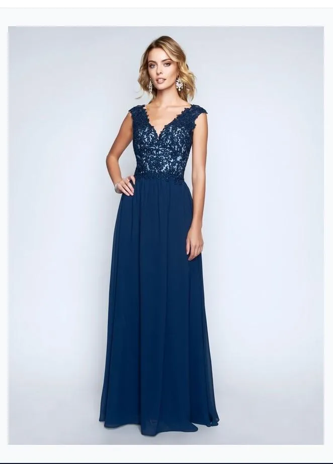 Nina Canacci 1449 Long formal dress. A V-neckline top this glamorous ensemble