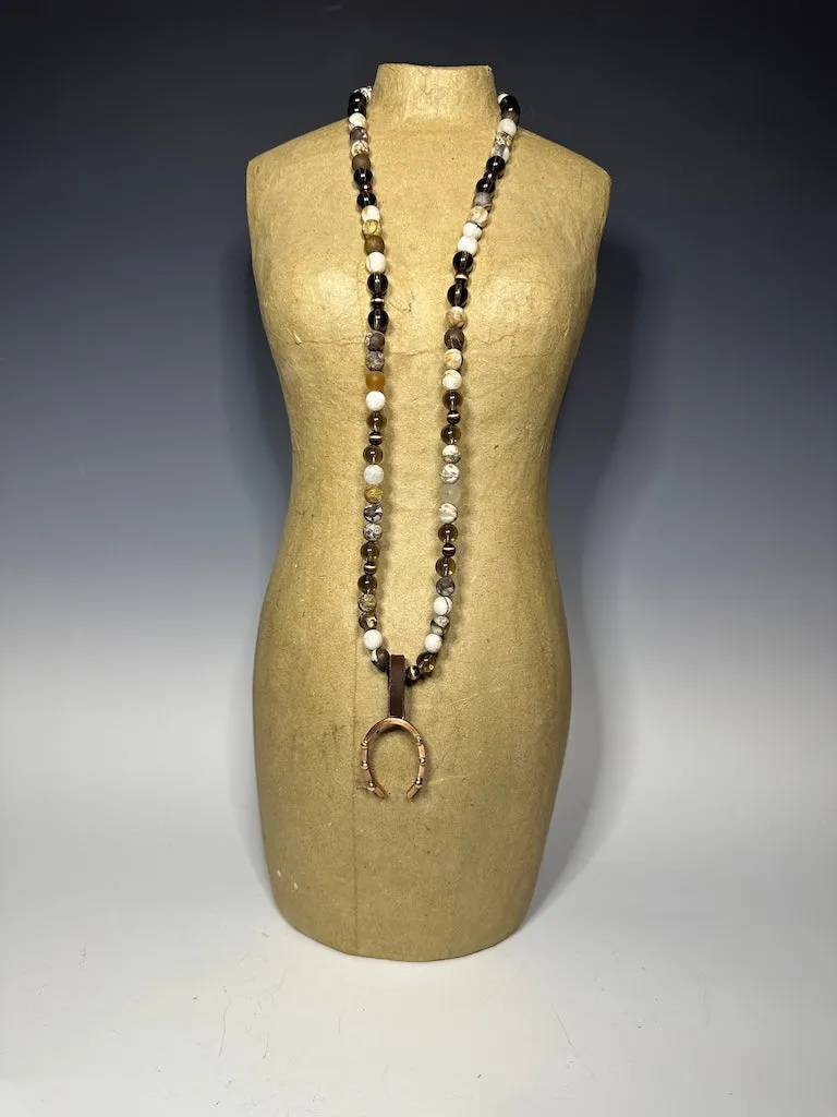 "LUCKY HORSE SHOE NECKLACE JK138