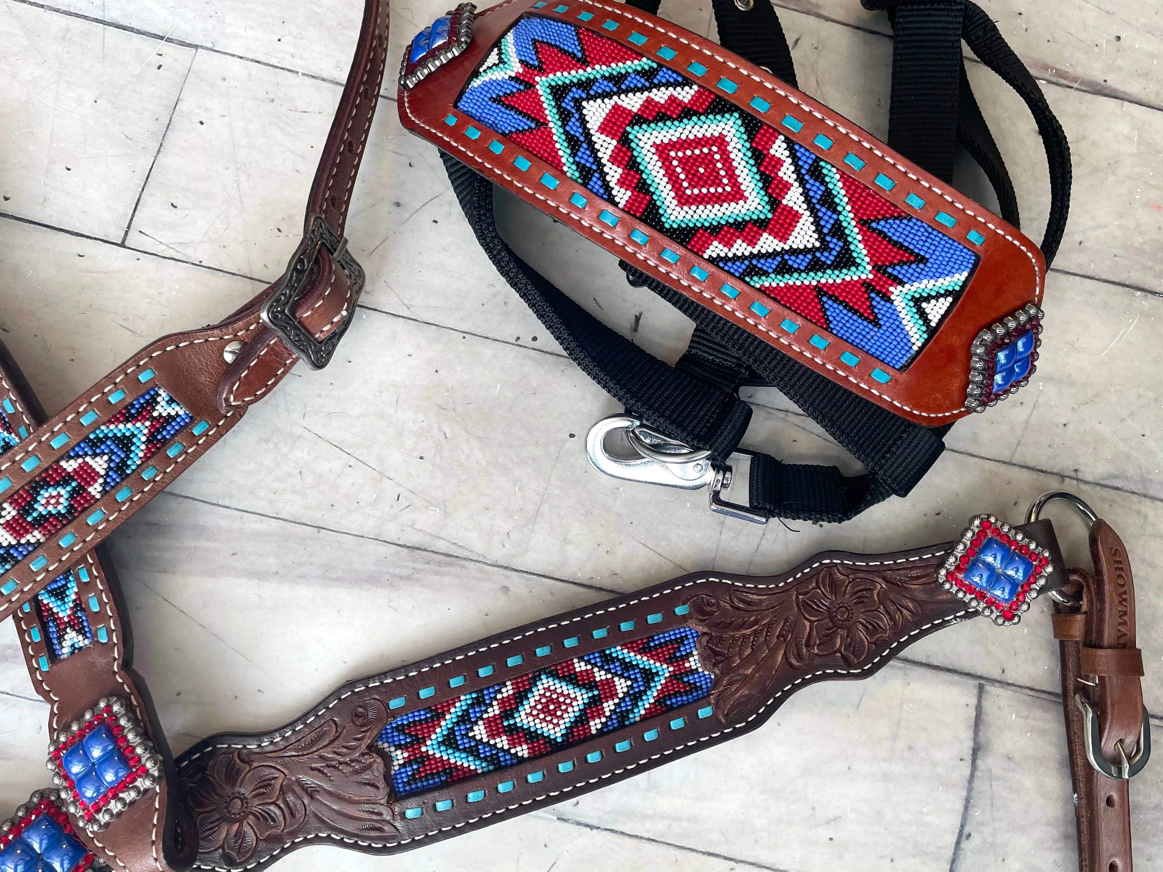 Red White Periwinkle Beaded Inset, Buckstitch Bronc Halter