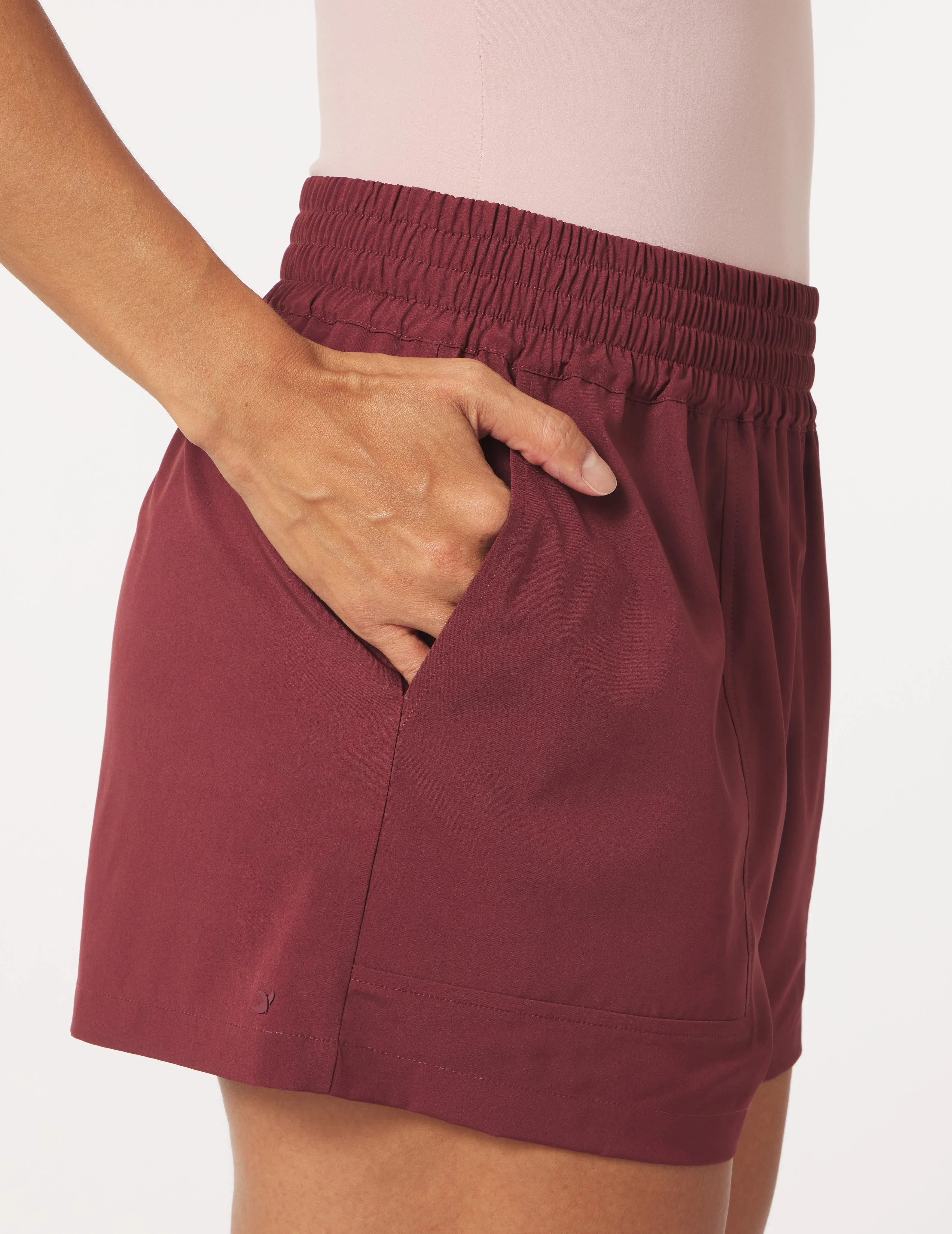 Sydney Short: Chestnut