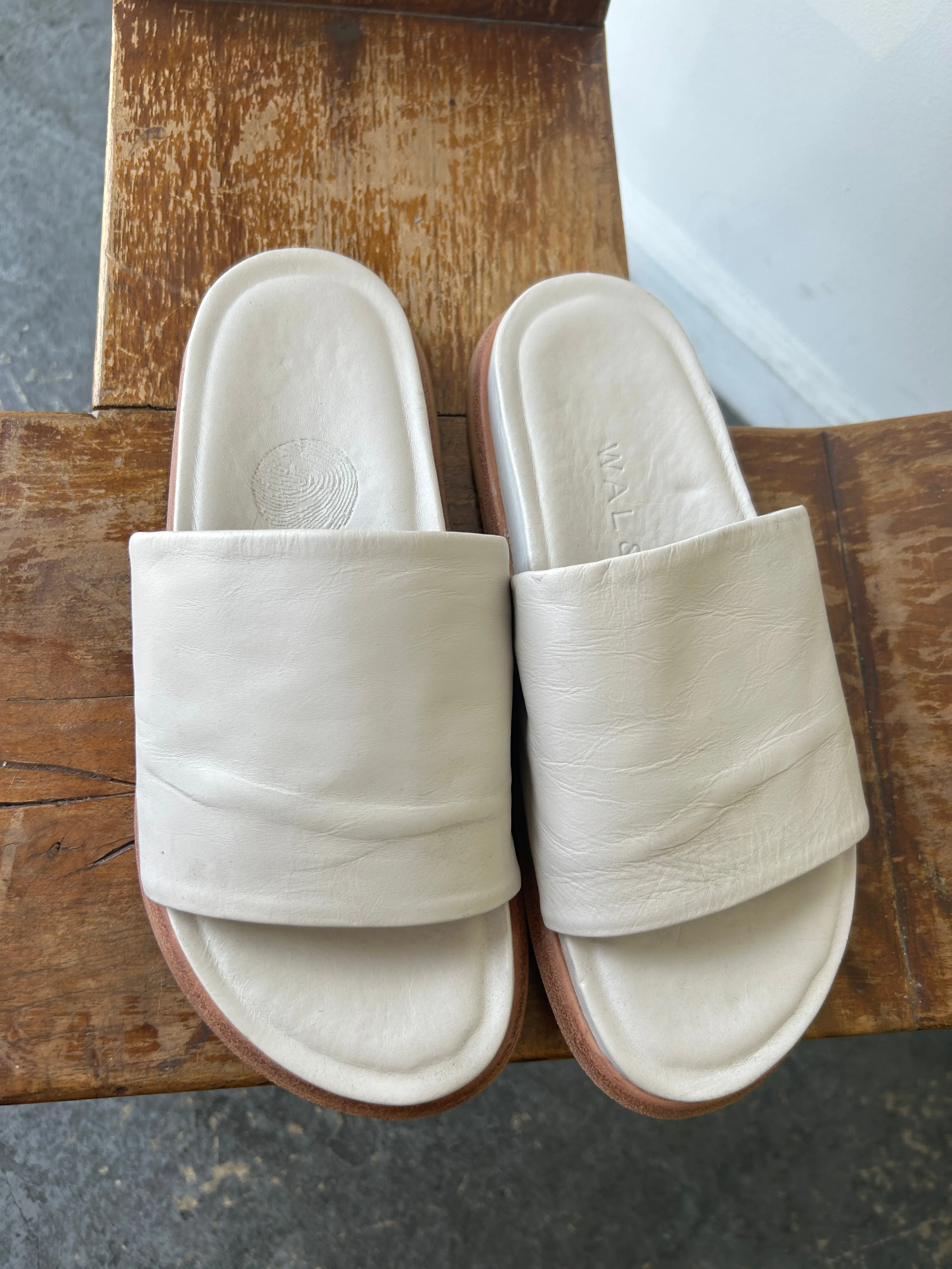 Wal and Pai White Leather Slides