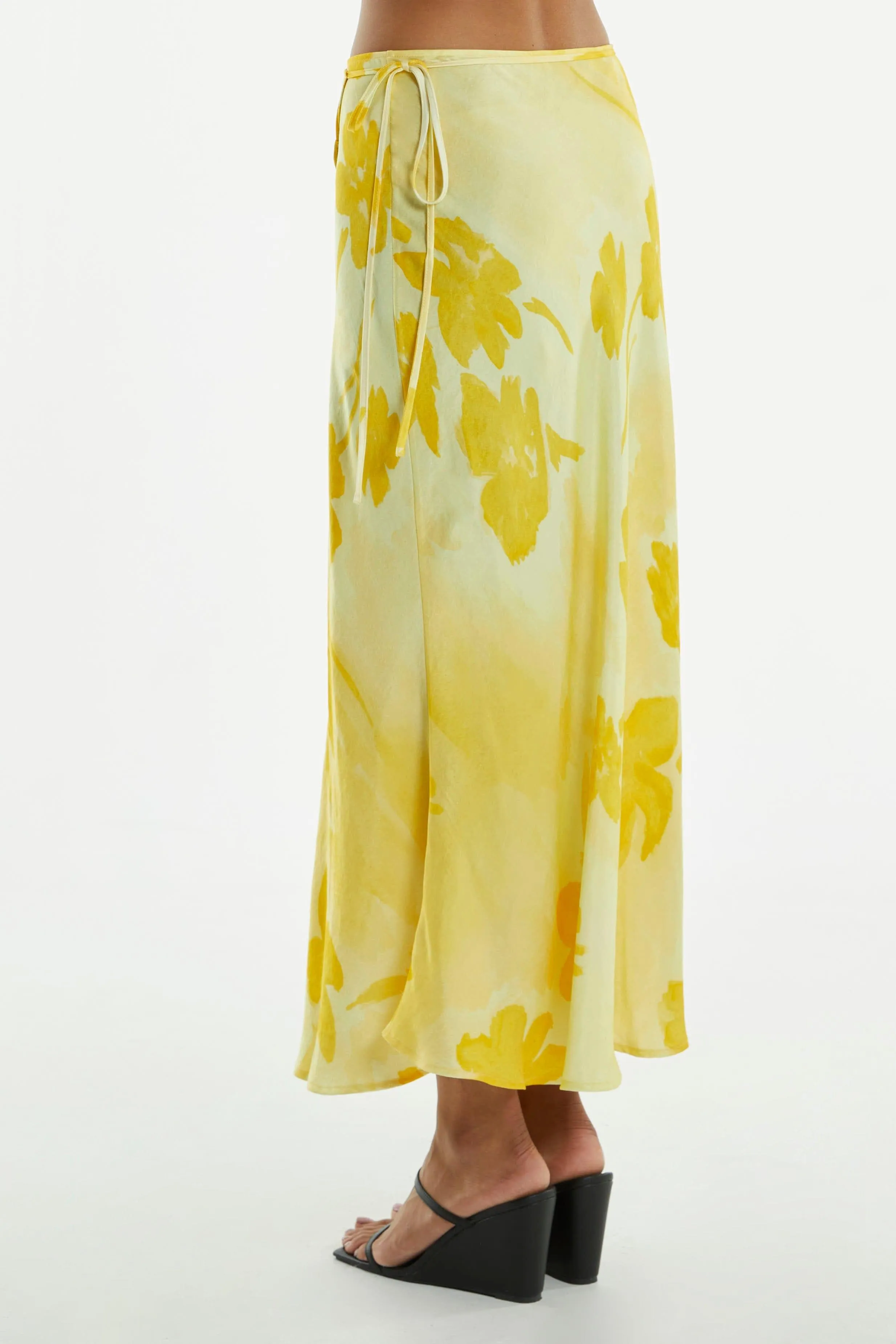 WILD FLOWER WRAP SKIRT | FLORAL