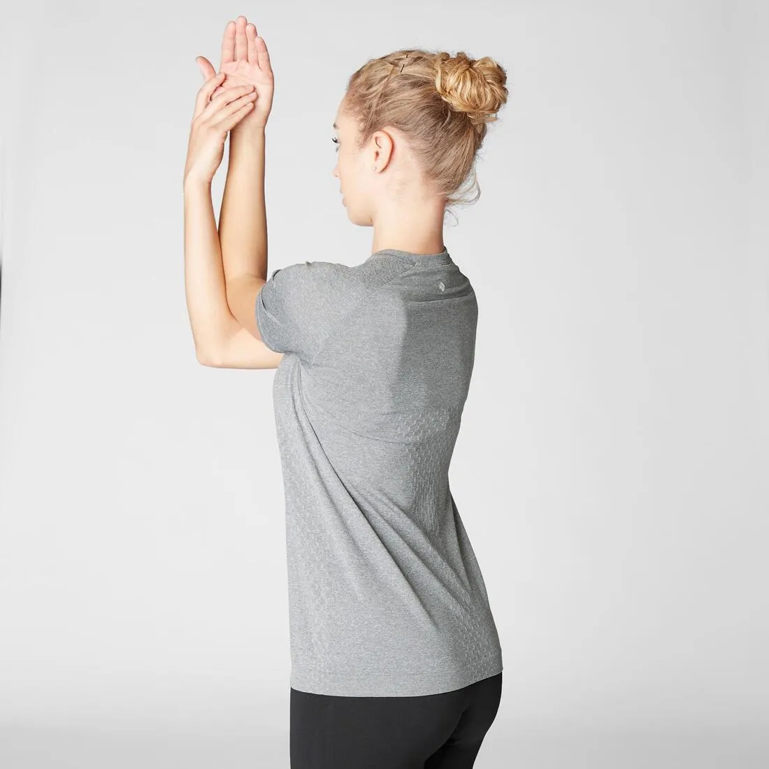 Women's Seamless Dynamic Yoga T-Shirt - Mottled Grey