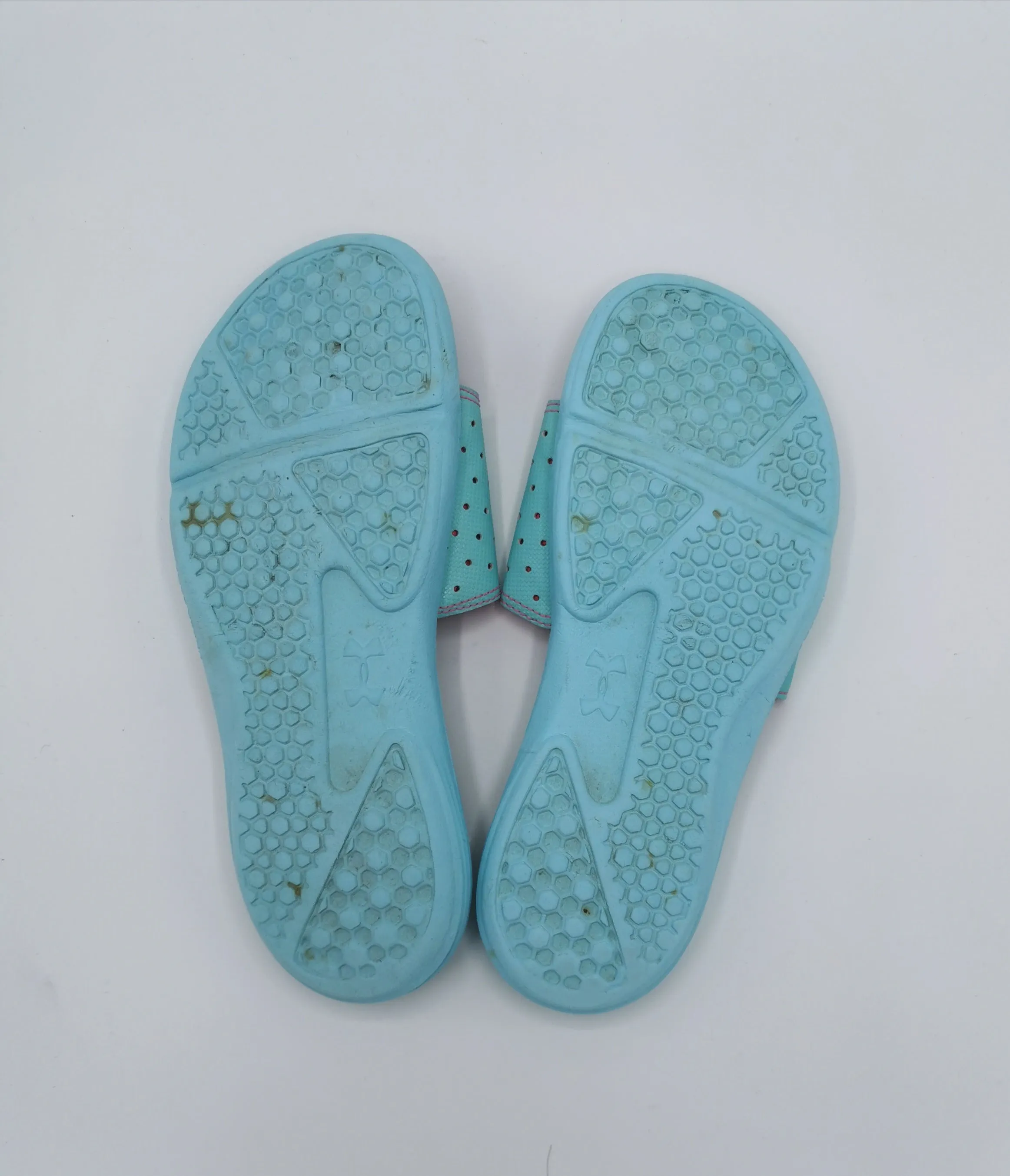WOMENS SIZE 9 US - UNDER ARMOUR, Slides VGUC B39